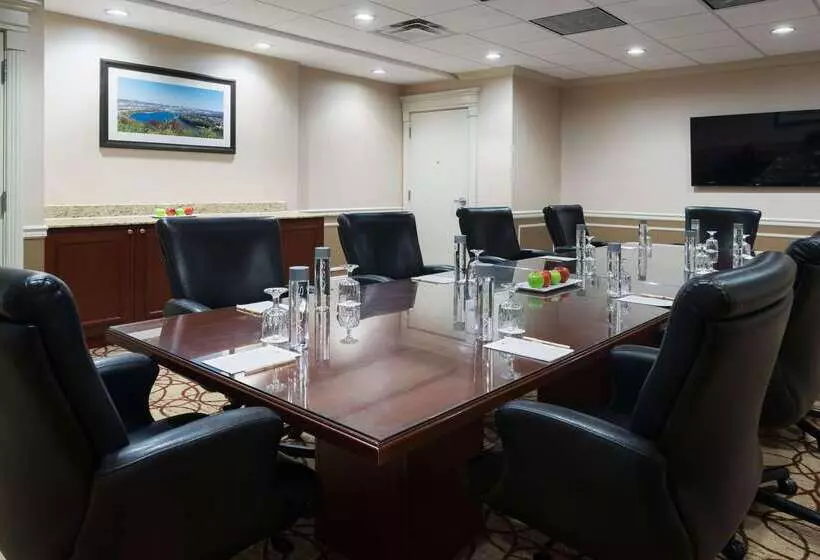 Doubletree Suites By Hilton Hotel Cincinnati   Blue Ash