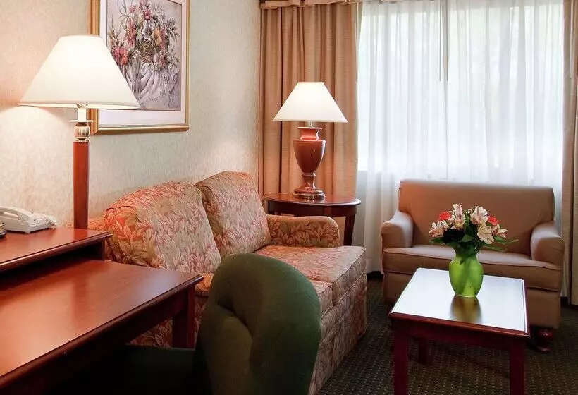 Doubletree Suites By Hilton Hotel Cincinnati   Blue Ash