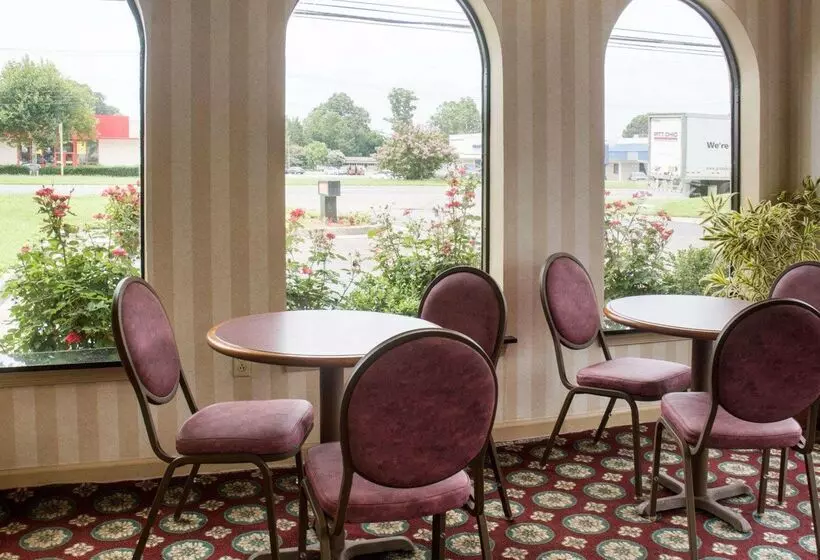 酒店 Econo Lodge Chesapeake Route 13 And I 464