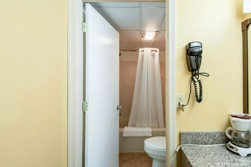 בית מלון כפרי Econo Lodge Easton Route 50