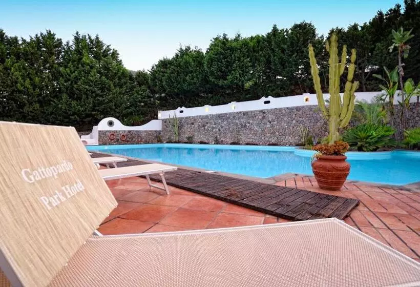 ホテル Gattopardo Park