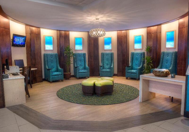 בית מלון כפרי Holiday Inn Resort Daytona Beach Oceanfront, An Ihg