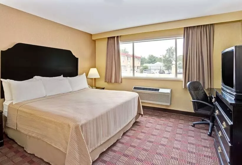 فندق Howard Johnson By Wyndham Pikesville