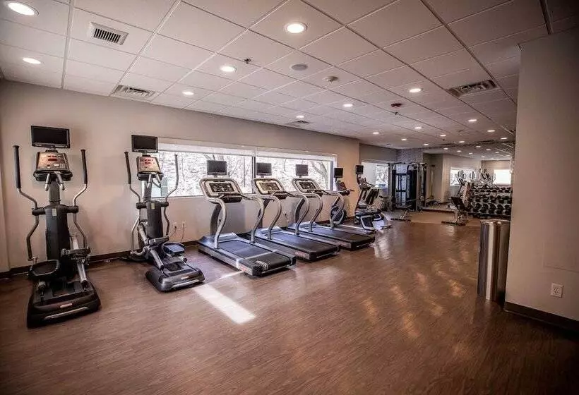 Отель Indigo Harrisburg Hershey, An Ihg