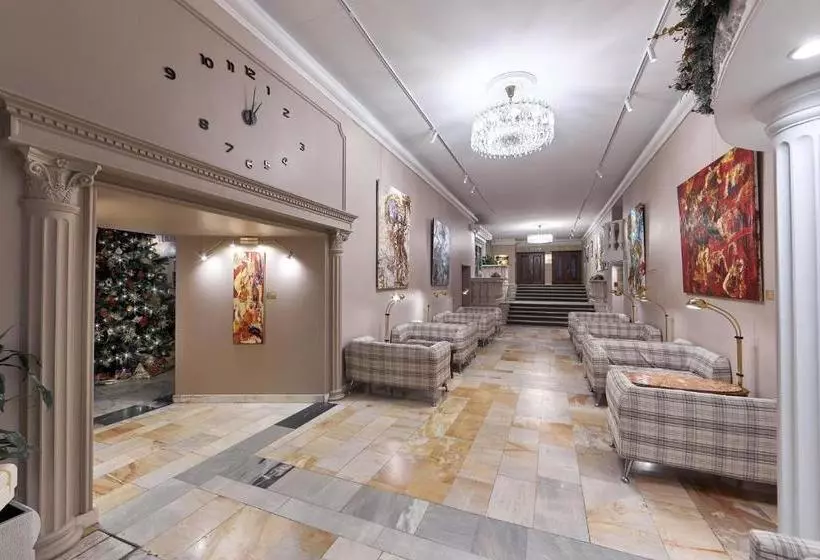 هتل Marco Polo Presnja