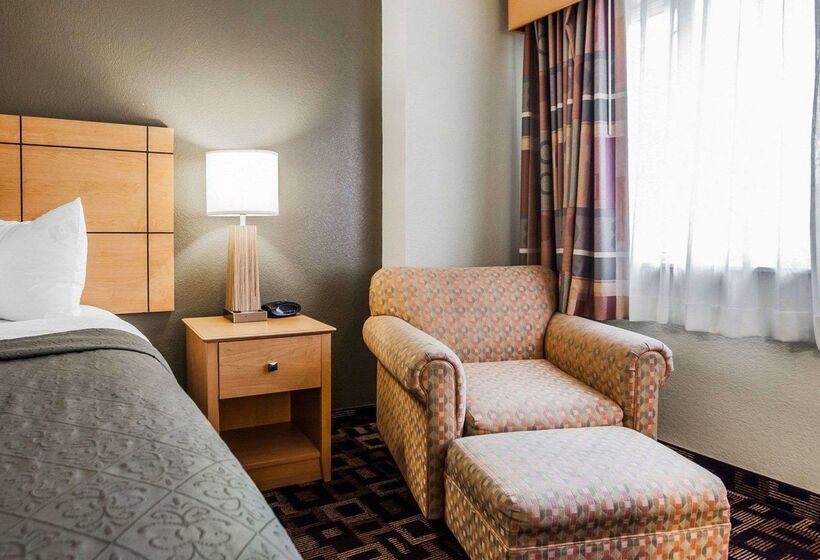 Szálloda Quality Inn & Suites Des Moines Airport