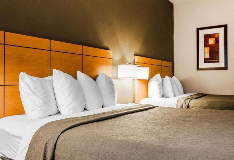 Szálloda Quality Inn & Suites Des Moines Airport