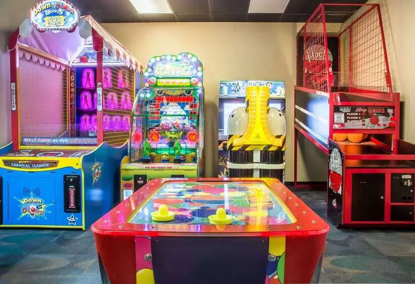 Hotel Quality Inn & Suites Palm Island Indoor Waterpark