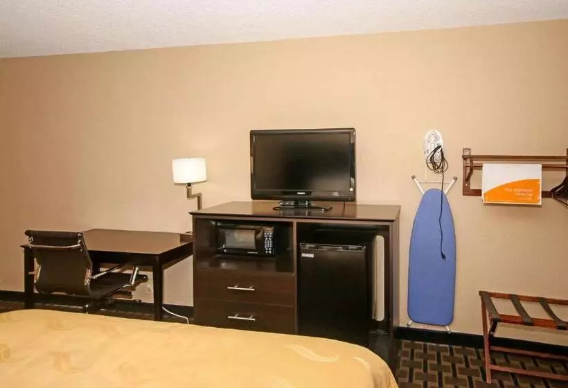 Отель Quality Inn Clinton Laurens I26