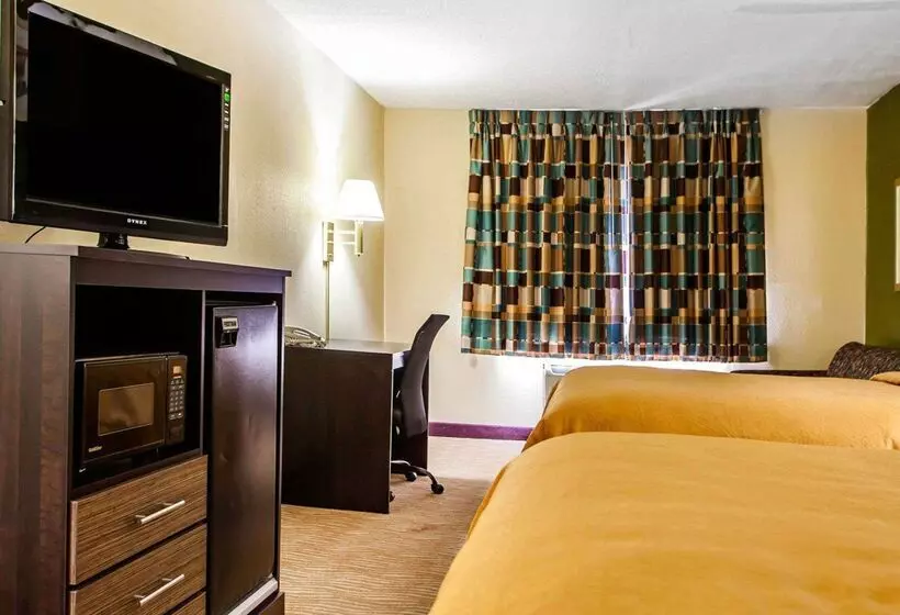 酒店 Quality Inn & Suites