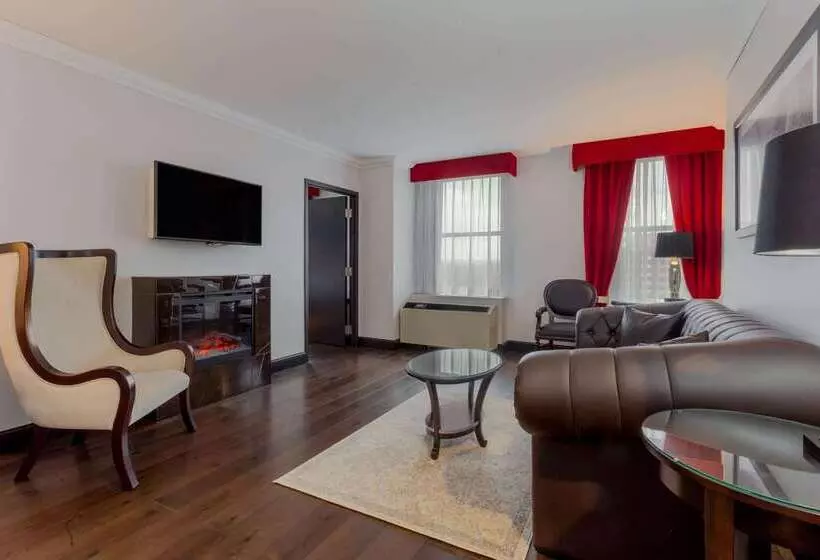 Отель Retlaw, Trademark Collection By Wyndham