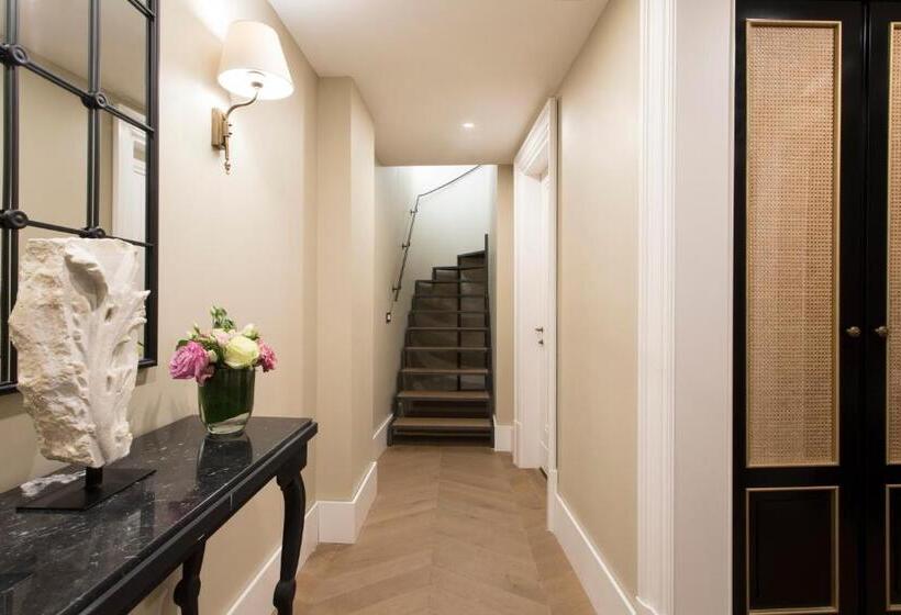 Rocco Forte Hotel De La Ville