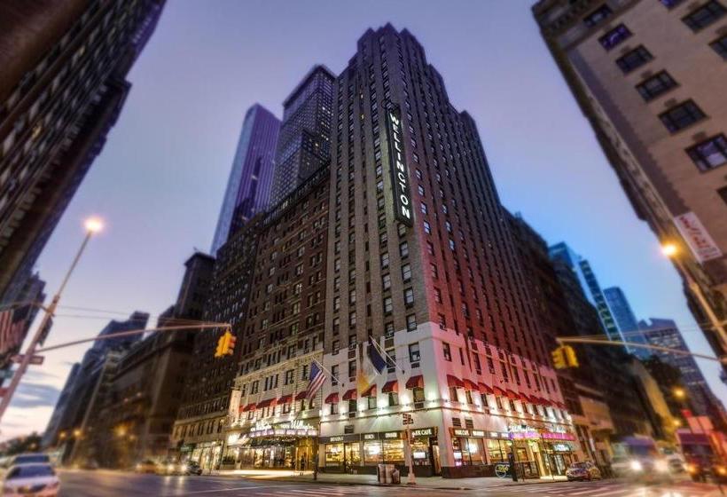 ホテル Wellington