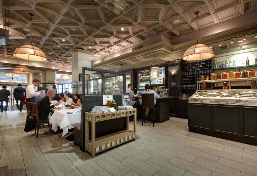 ホテル Wellington