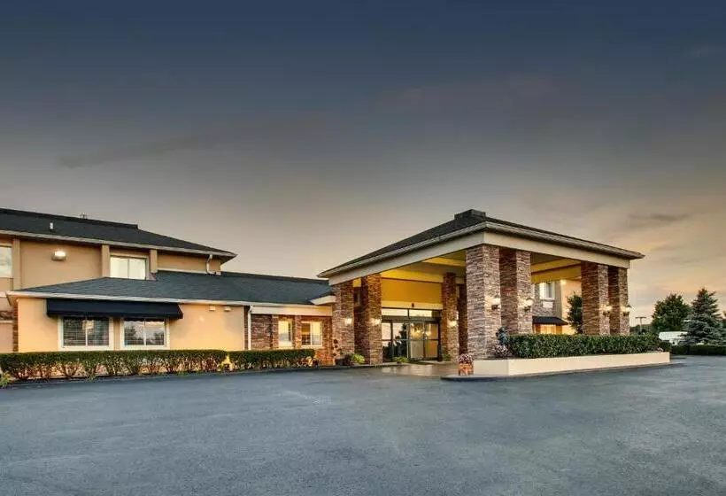 호텔 Wingfield Inn & Suites