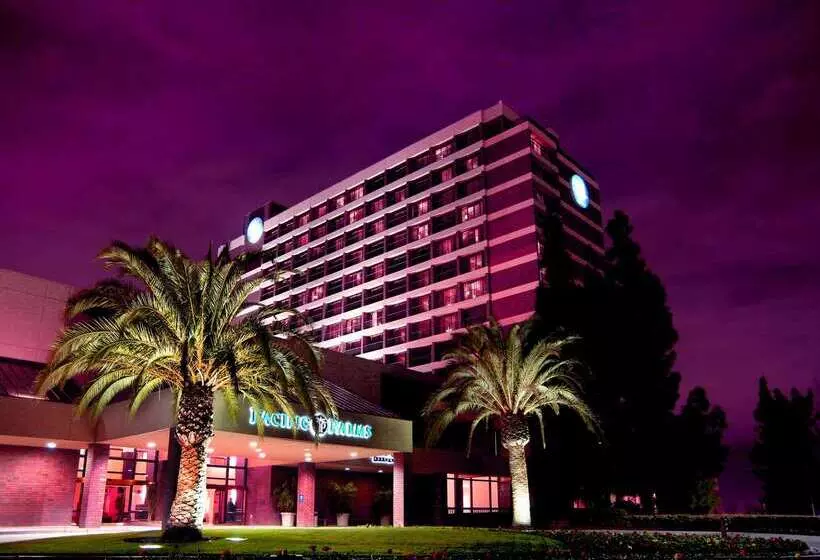 Pacific Palms Resort And Golf Club