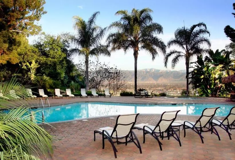 Pacific Palms Resort And Golf Club