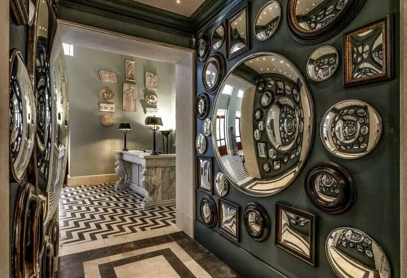 Rocco Forte Hotel De La Ville