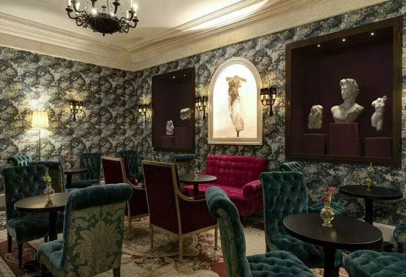 Rocco Forte Hotel De La Ville