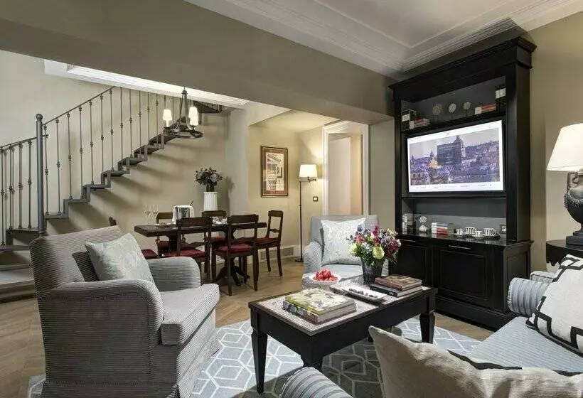 Rocco Forte Hotel De La Ville