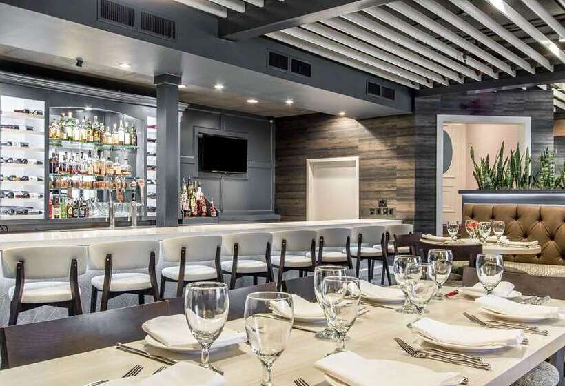 The Burgundy Hotel, Tapestry Collection By Hilton