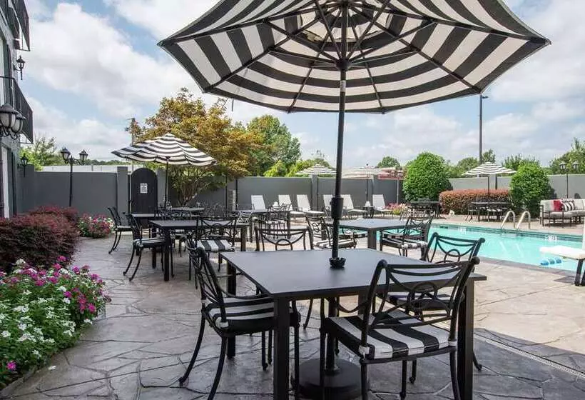 The Burgundy Hotel, Tapestry Collection By Hilton