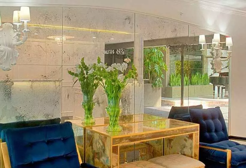 The Burgundy Hotel, Tapestry Collection By Hilton