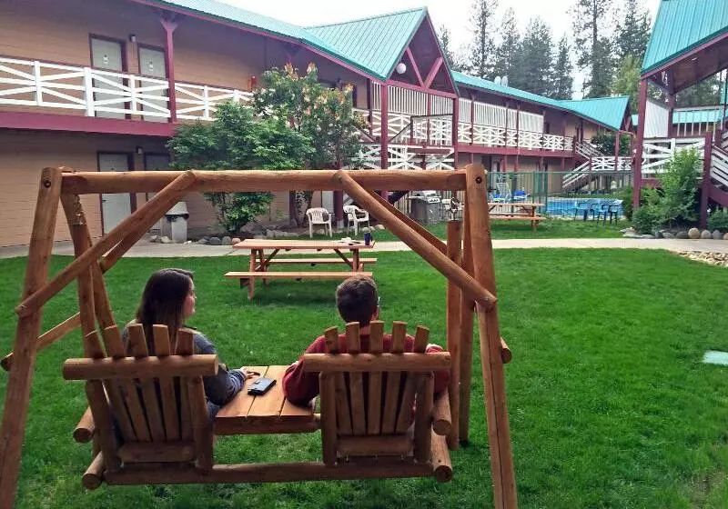 Отель Abbycreek Inn