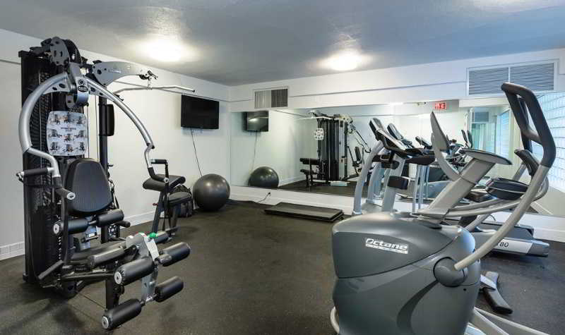 ホテル Accent Inns Kelowna