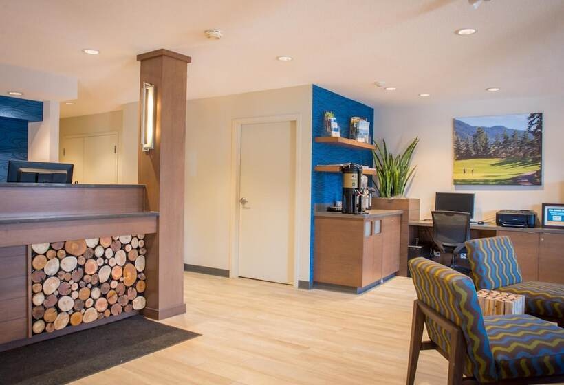 ホテル Accent Inns Kelowna