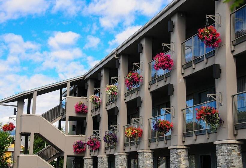 ホテル Accent Inns Kelowna