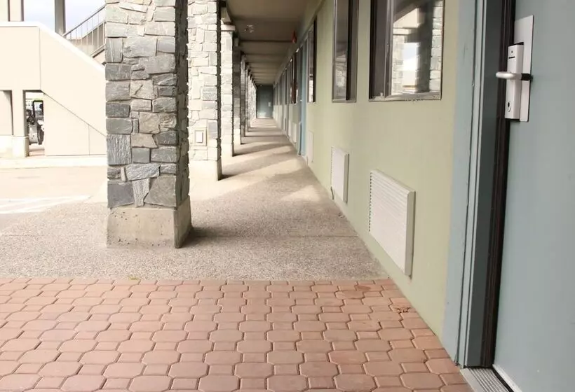 호텔 Accent Inns Kelowna