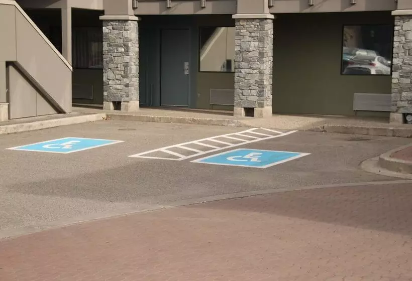 호텔 Accent Inns Kelowna