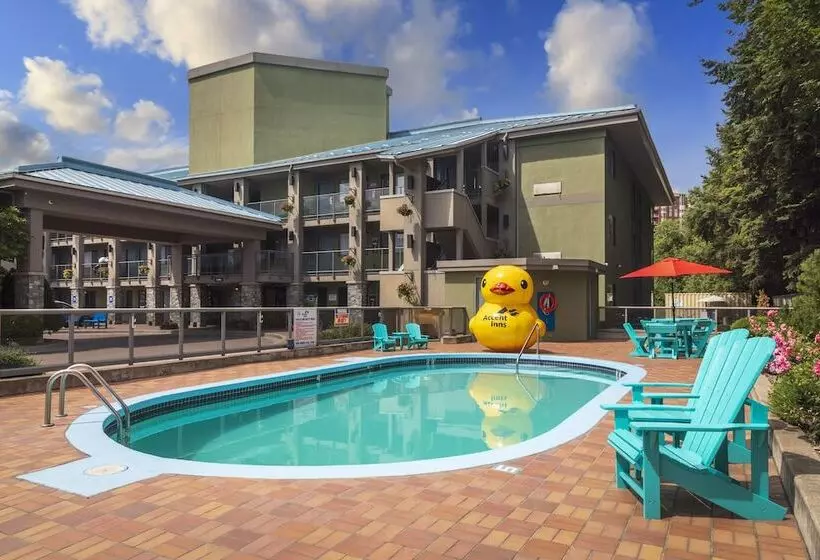 호텔 Accent Inns Kelowna