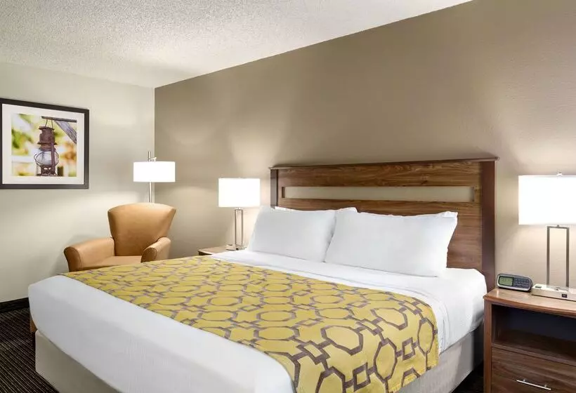 Отель Baymont By Wyndham Whitefish