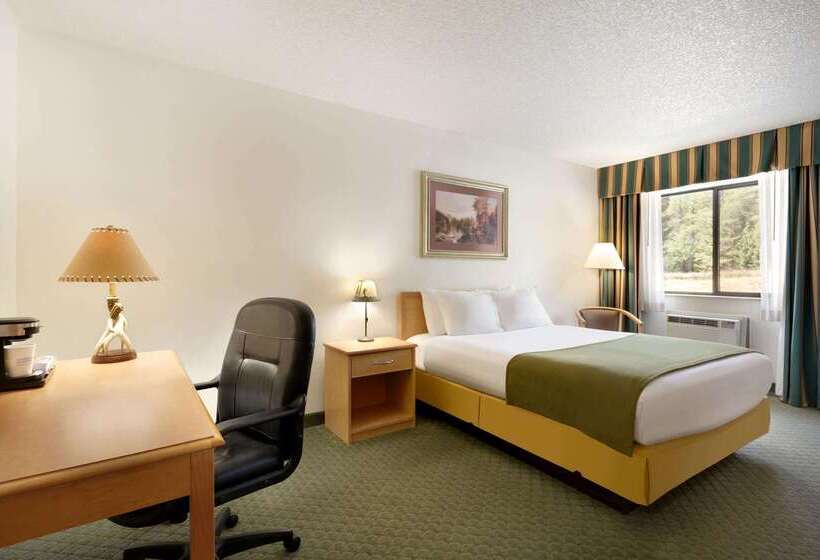 Hotel Baymont By Wyndham Whitefish