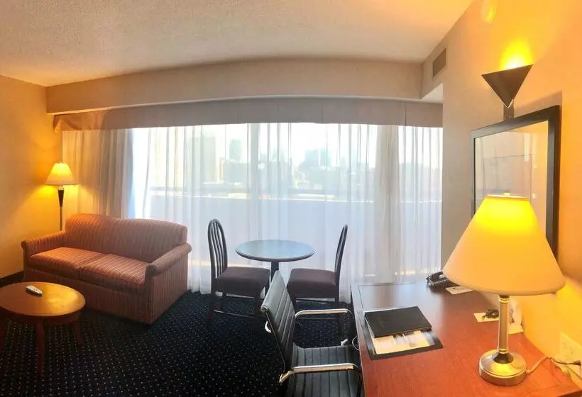 בית מלון כפרי Best Western Plus Suites Downtown Calgary