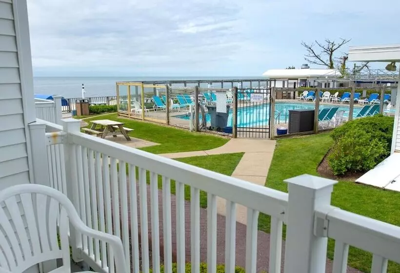 酒店 Blue Water Resort