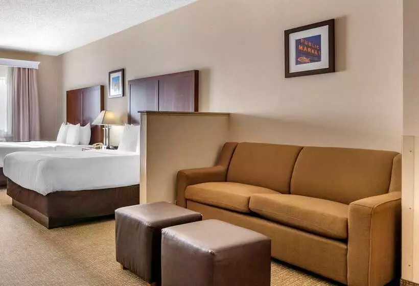 فندق Comfort Inn & Suites Seattle North