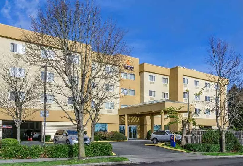 فندق Comfort Inn & Suites Seattle North