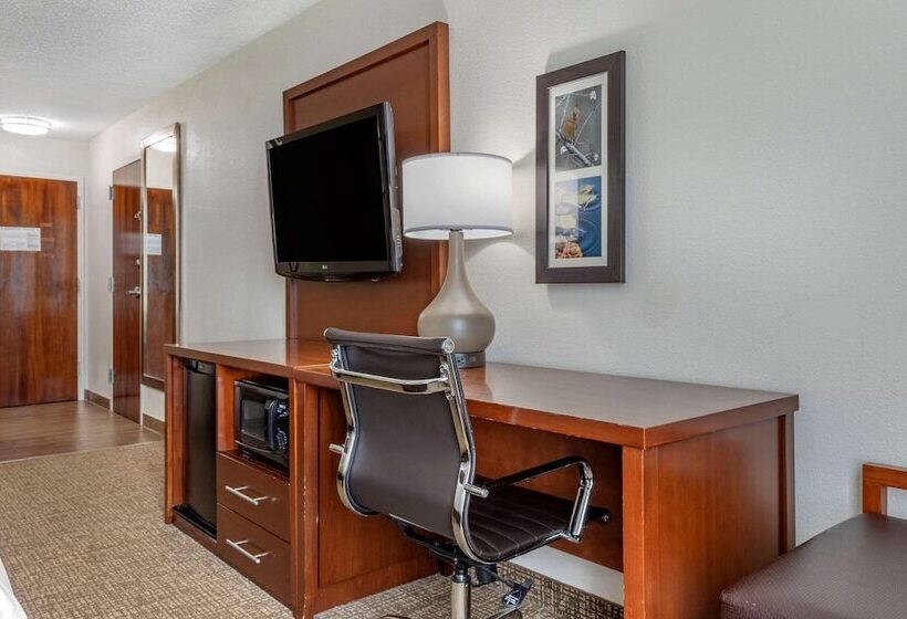 فندق Comfort Inn