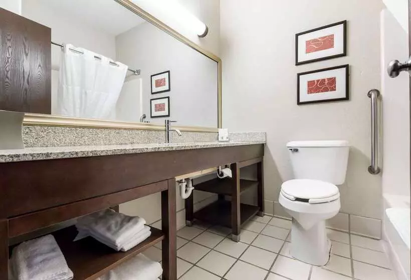 هتل Comfort Suites