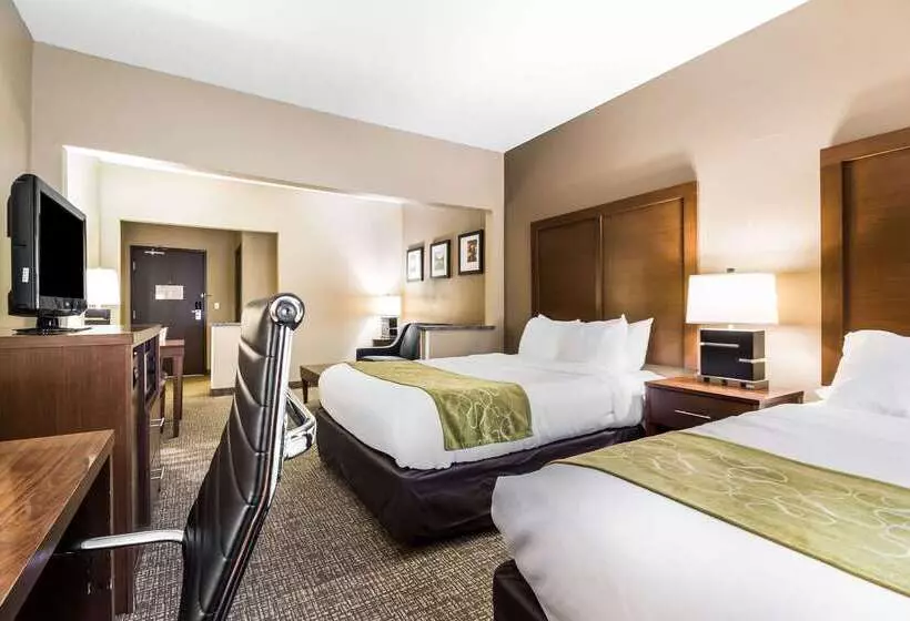 هتل Comfort Suites