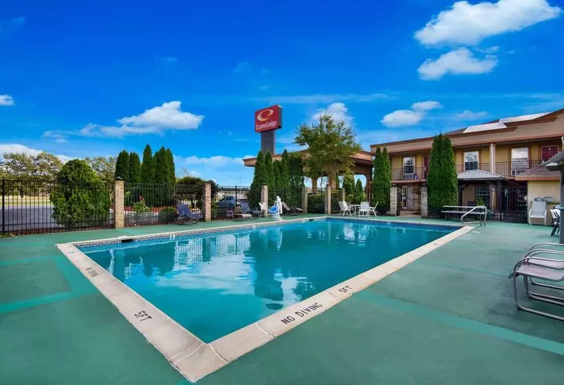 Отель Econo Lodge