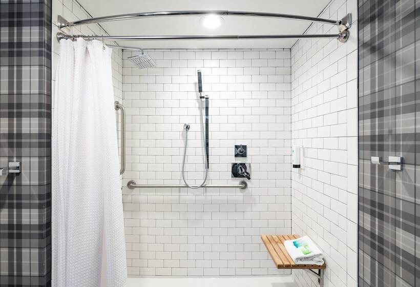 هتل Gravity Haus Steamboat