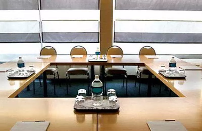 酒店 Hôtel 2170 Lincoln Downtown Montreal