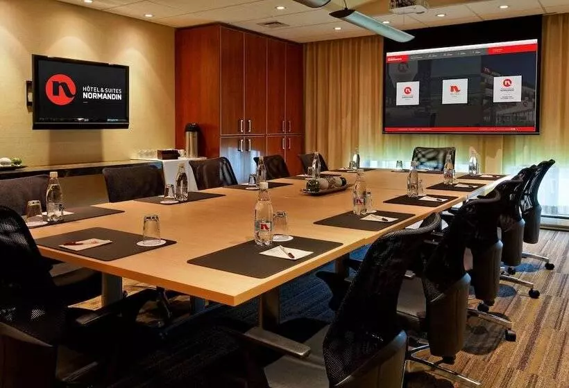 هتل Hôtel & Suites Normandin Québec