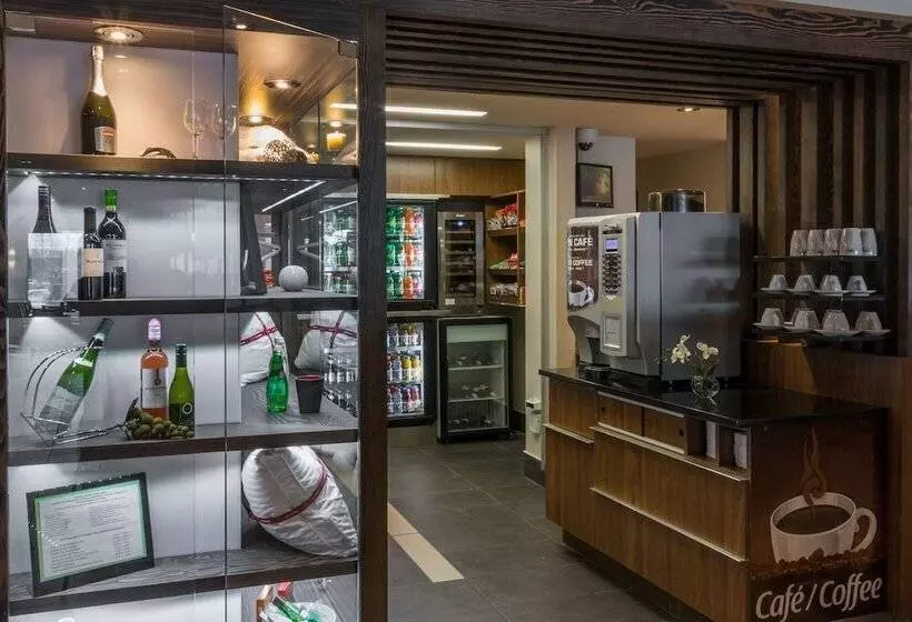 هتل Hôtel & Suites Normandin Québec