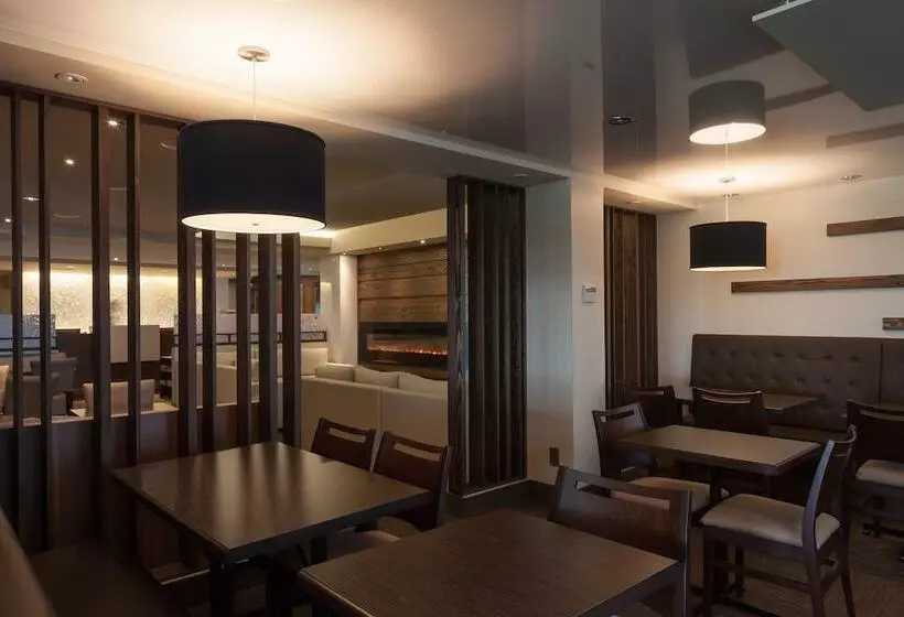 هتل Hôtel & Suites Normandin Québec