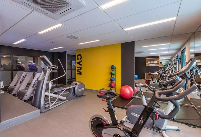 هتل Hôtel & Suites Normandin Québec